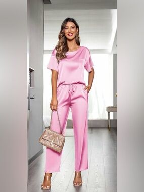 Hot Pink Silk Loungewear/ PJs Like New Size M